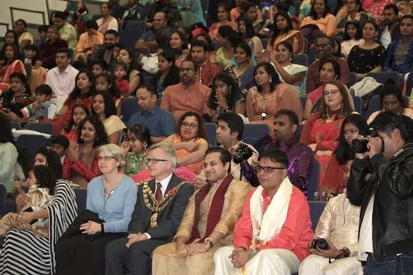 Board Members Aylesbury Indian Community Photo, Tarak Nath Gorai, Volunteering for Charity Business, Mayor of Aylesbury